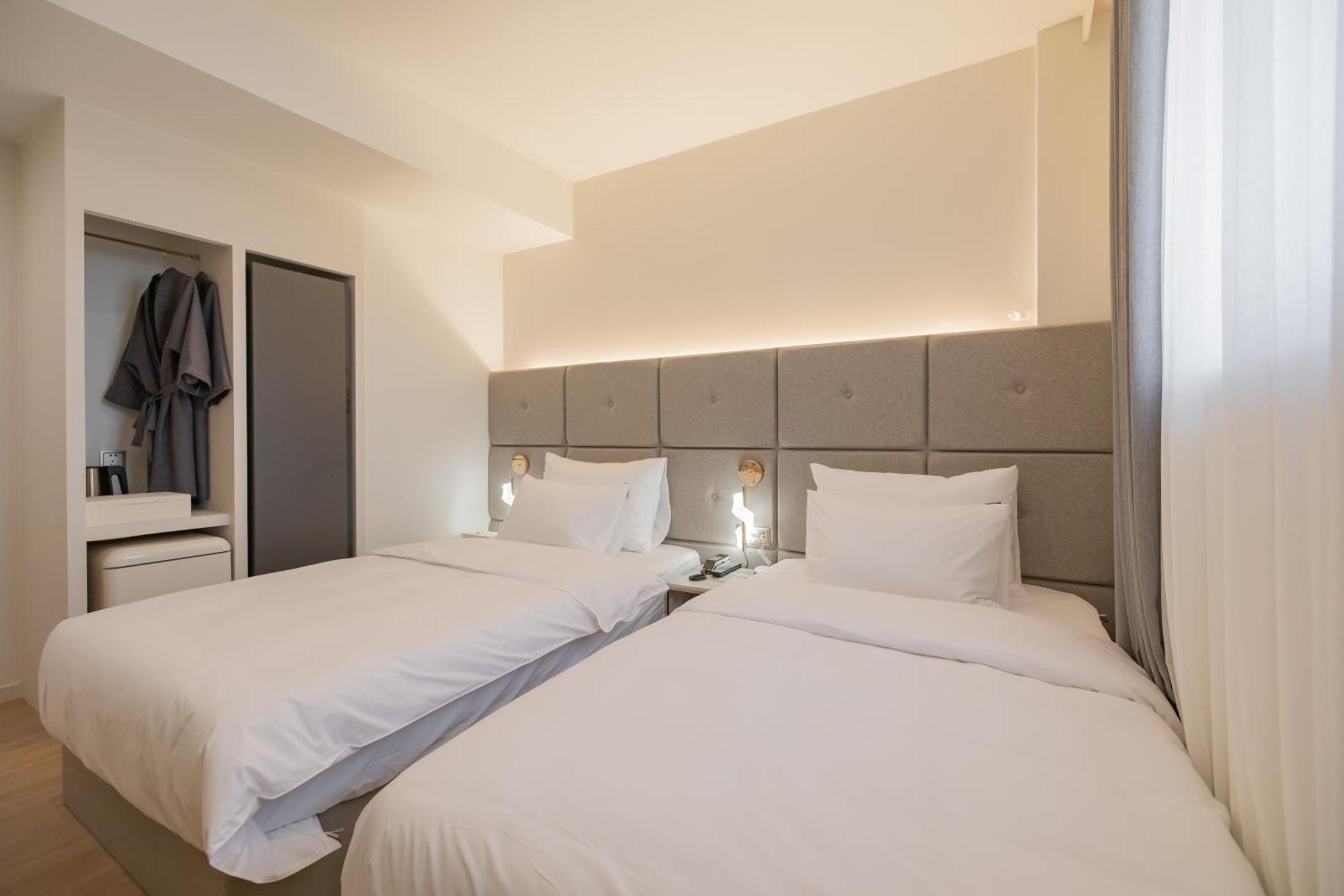 Denbasta Hotel Heritage Gyeongju Exterior photo