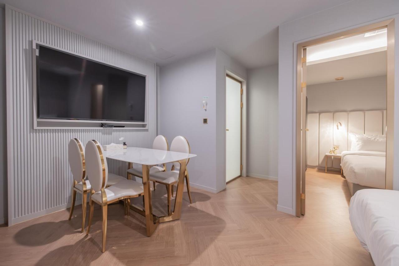 Denbasta Hotel Heritage Gyeongju Exterior photo